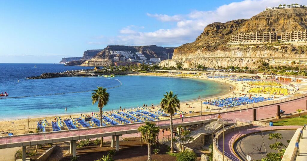 British tourists warned about virus sweeping through Canary Islands | World | News