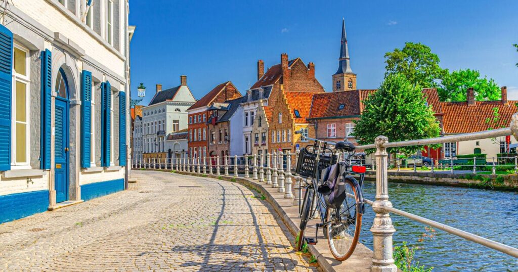 Crisis in Bruges in Belgium as 'too many UK tourists' brings major ban | World | News