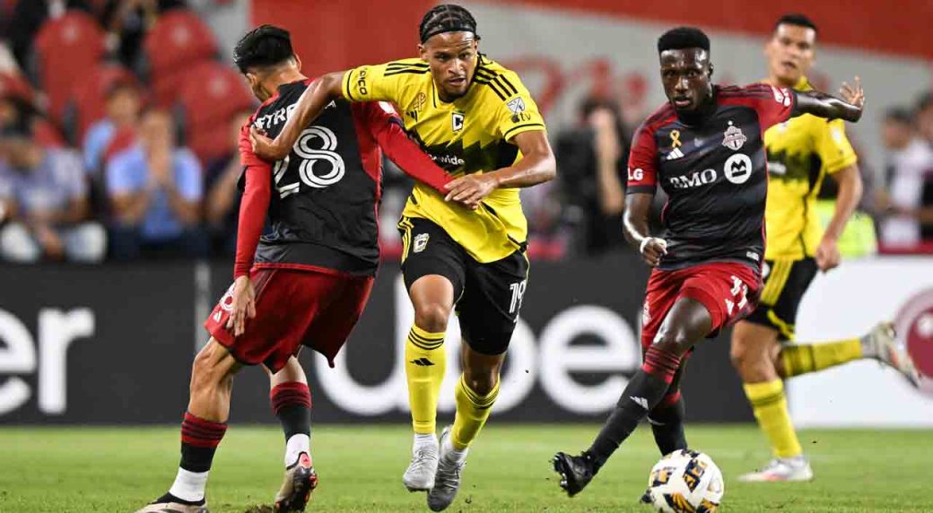 Second-half goals lift defending MLS champion Columbus past Toronto FC