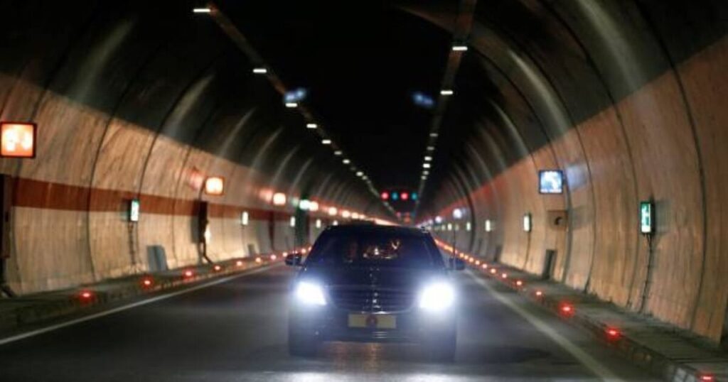 The world's 10 longest tunnels - including three in the same country | World | News