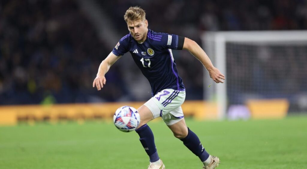 Whitecaps sign Scottish midfielder Stuart Armstrong to DP contract