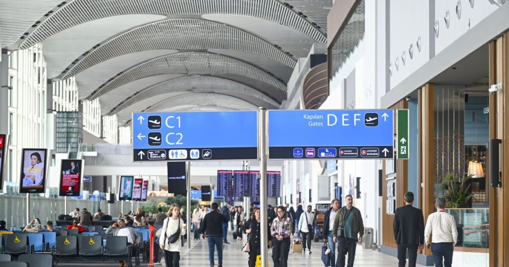 World's best connected airport with 1.3k flights a day | World | News